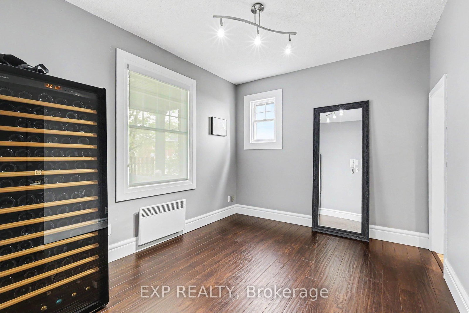 559 Parkdale Avenue • Ottawa, ON photo 36