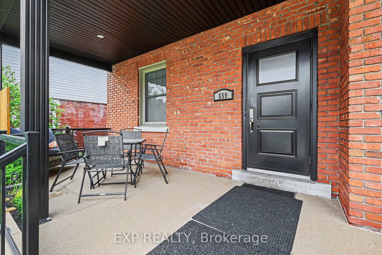 559 Parkdale Avenue • Ottawa, ON photo 5
