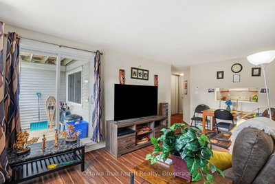 212 Viewmount Drive • #218 • Ottawa, ON photo 6