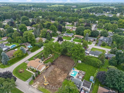 28 Calvin Street • Hamilton, ON photo 3