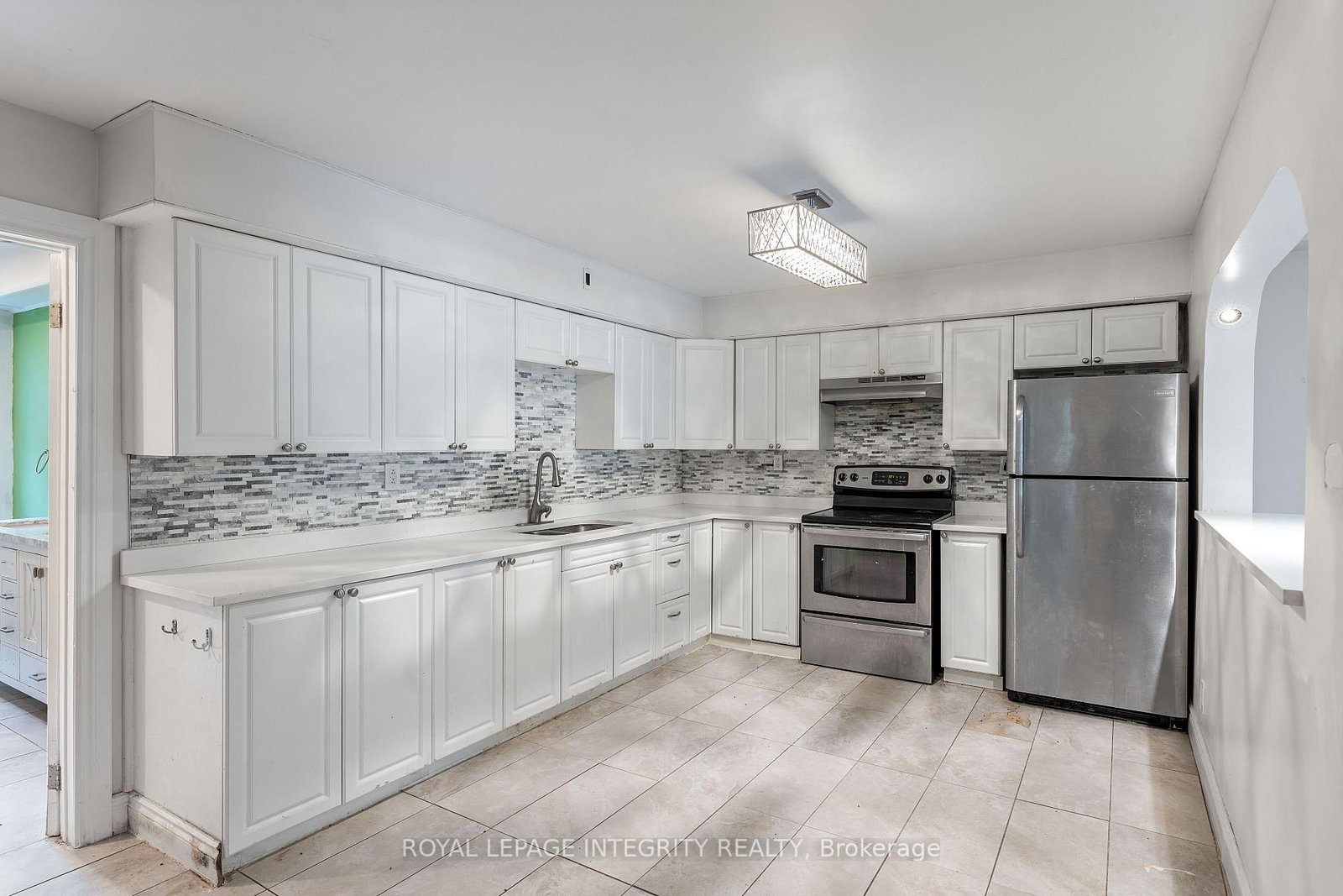 3823 Drouin Road • Clarence-Rockland, ON photo 10