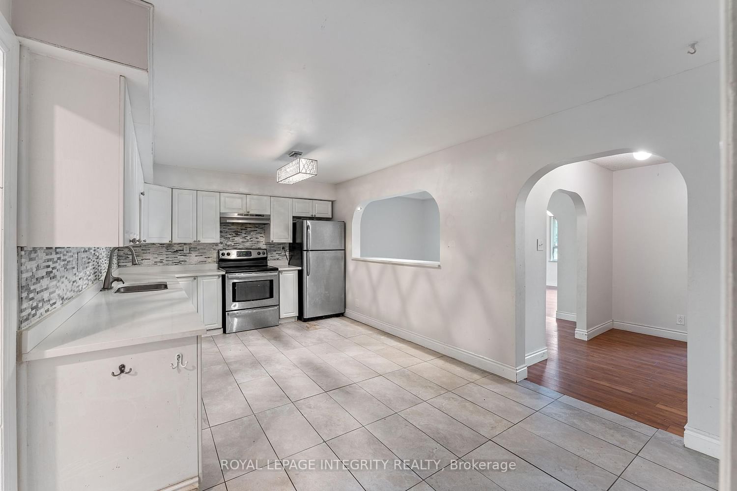 3823 Drouin Road • Clarence-Rockland, ON photo 9