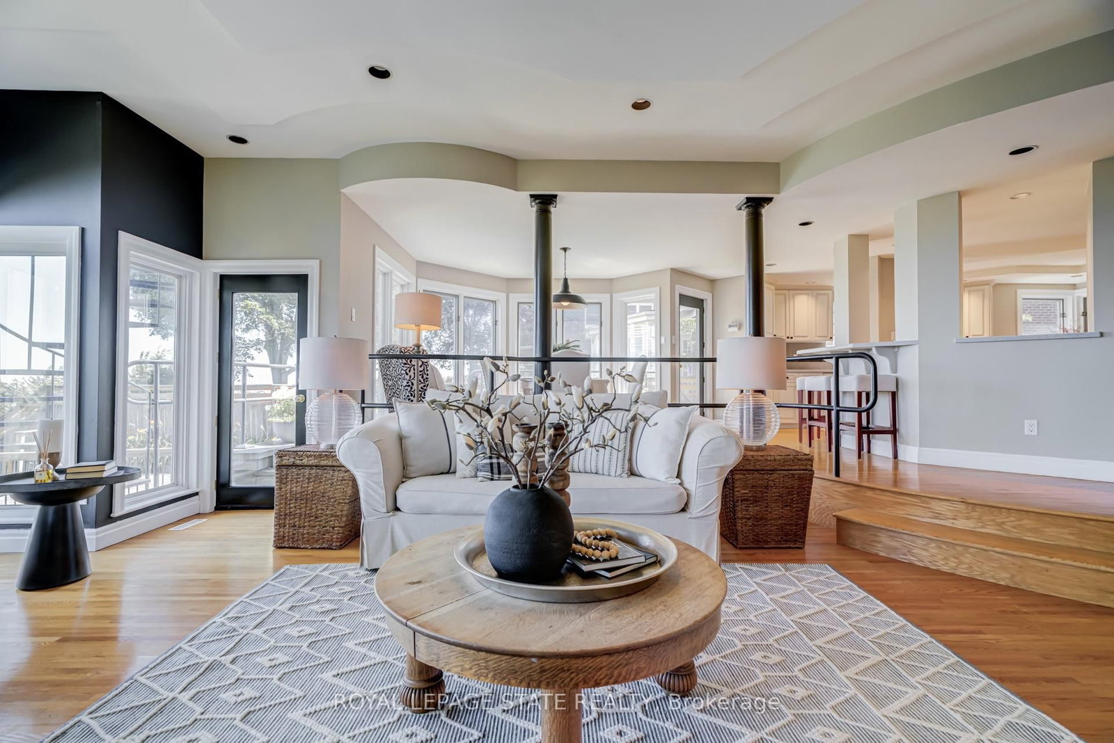 91 Mountain Park Avenue • Hamilton, ON photo 10