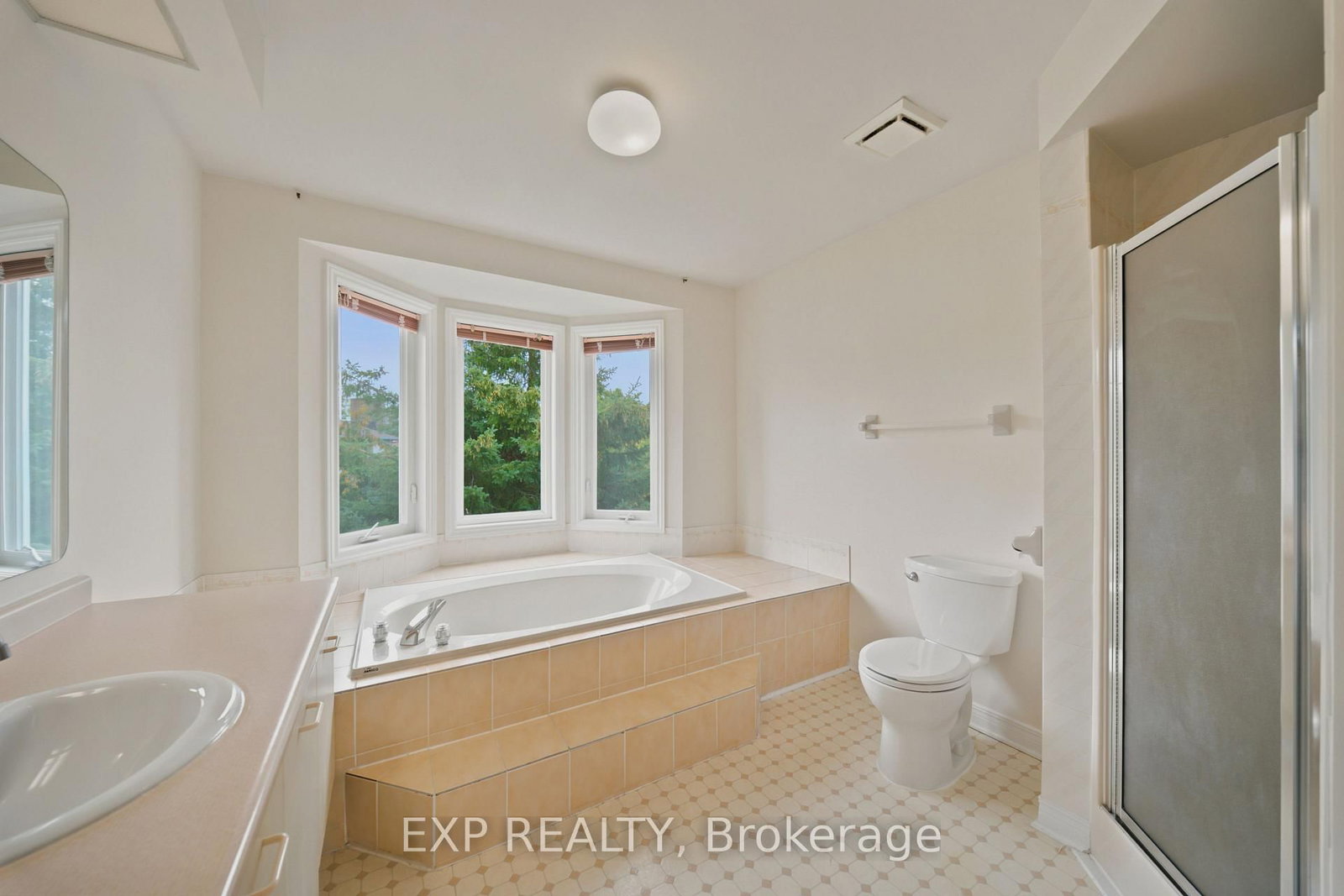 2165 Johnston Road • Ottawa, ON photo 22