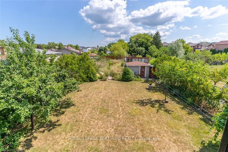 Lower - 216 Margaret Avenue