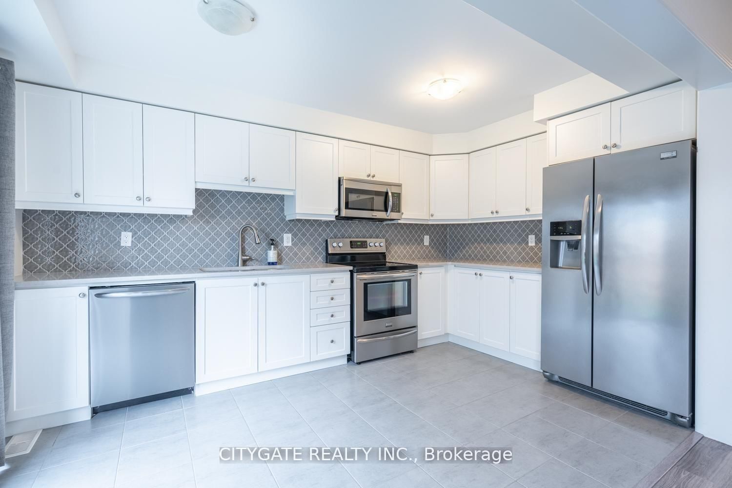69 Mcmonies Drive • Hamilton, ON photo 14
