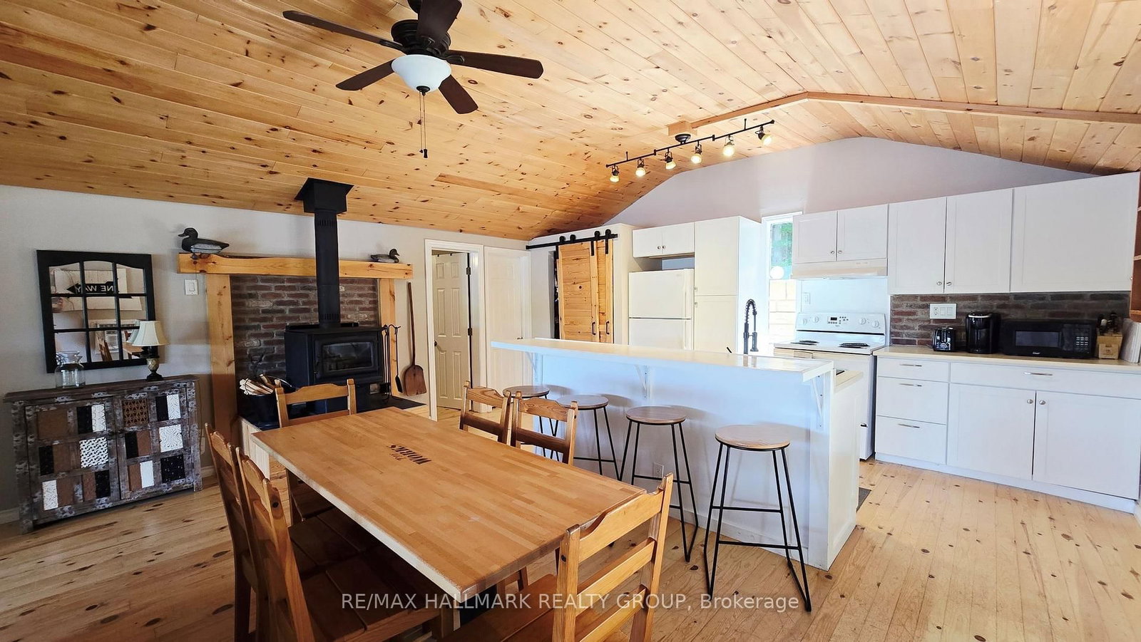 4614 Northwoods Drive • Ottawa, ON photo 15