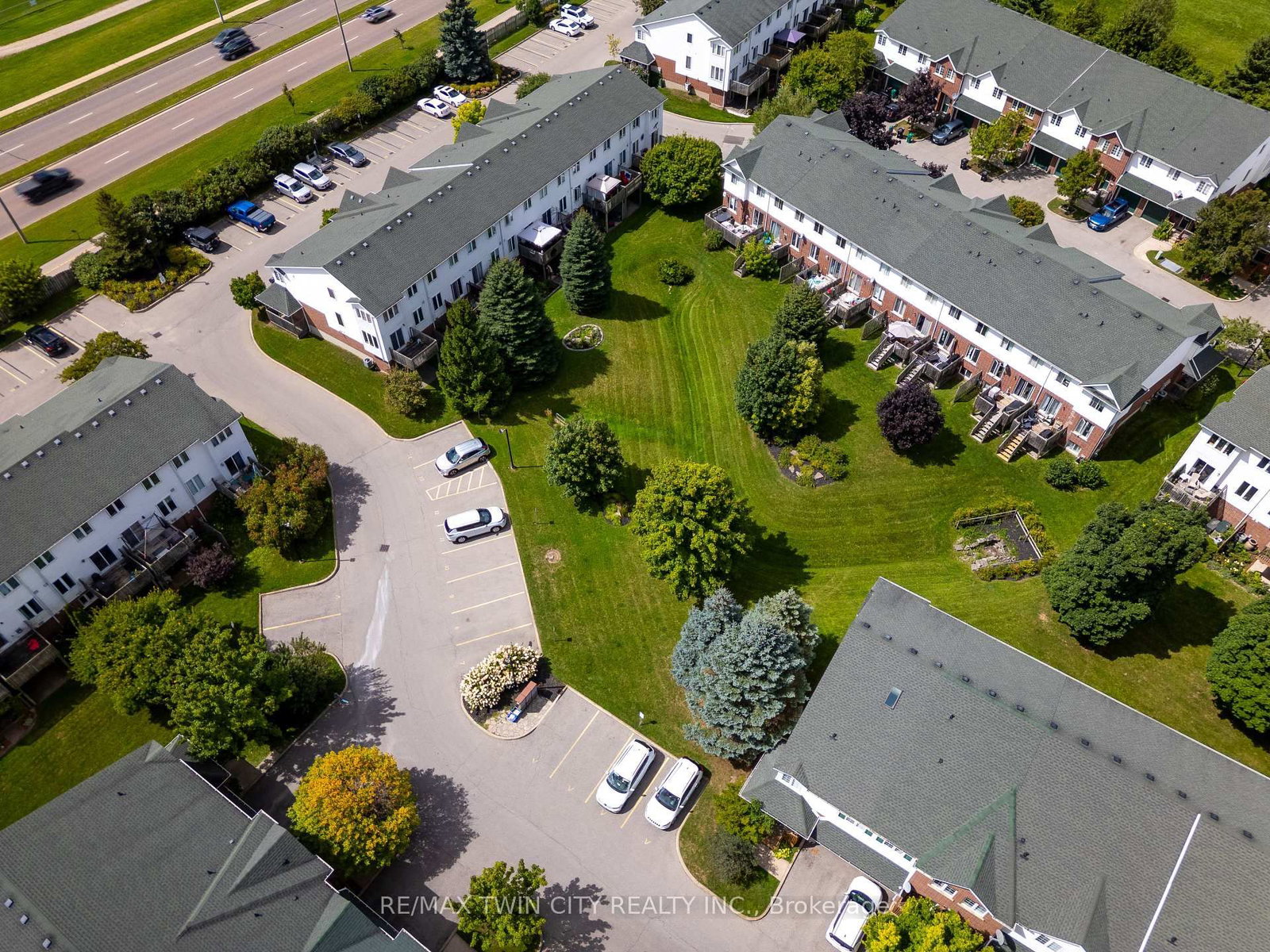 42 Green Valley Drive • #65 • Kitchener, ON photo 44