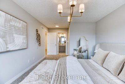 200 Rivergreen Crescent • Waterloo, ON photo 3