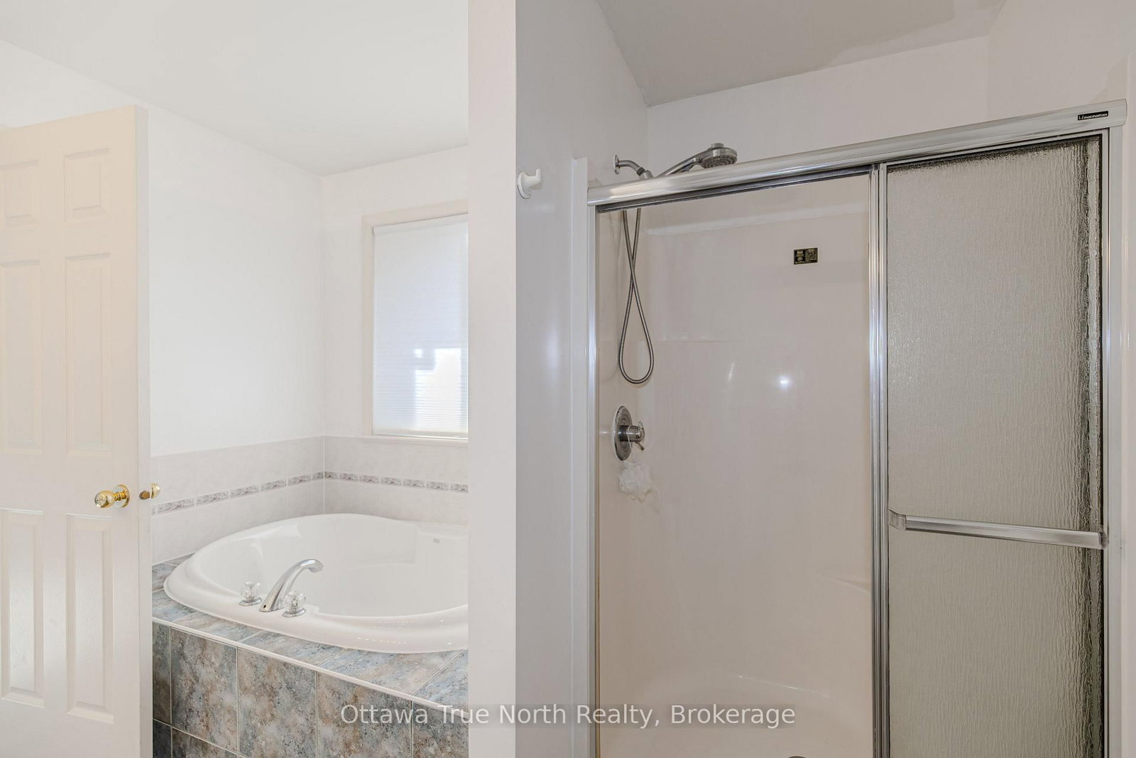 43 Evanshen Crescent • Ottawa, ON photo 27