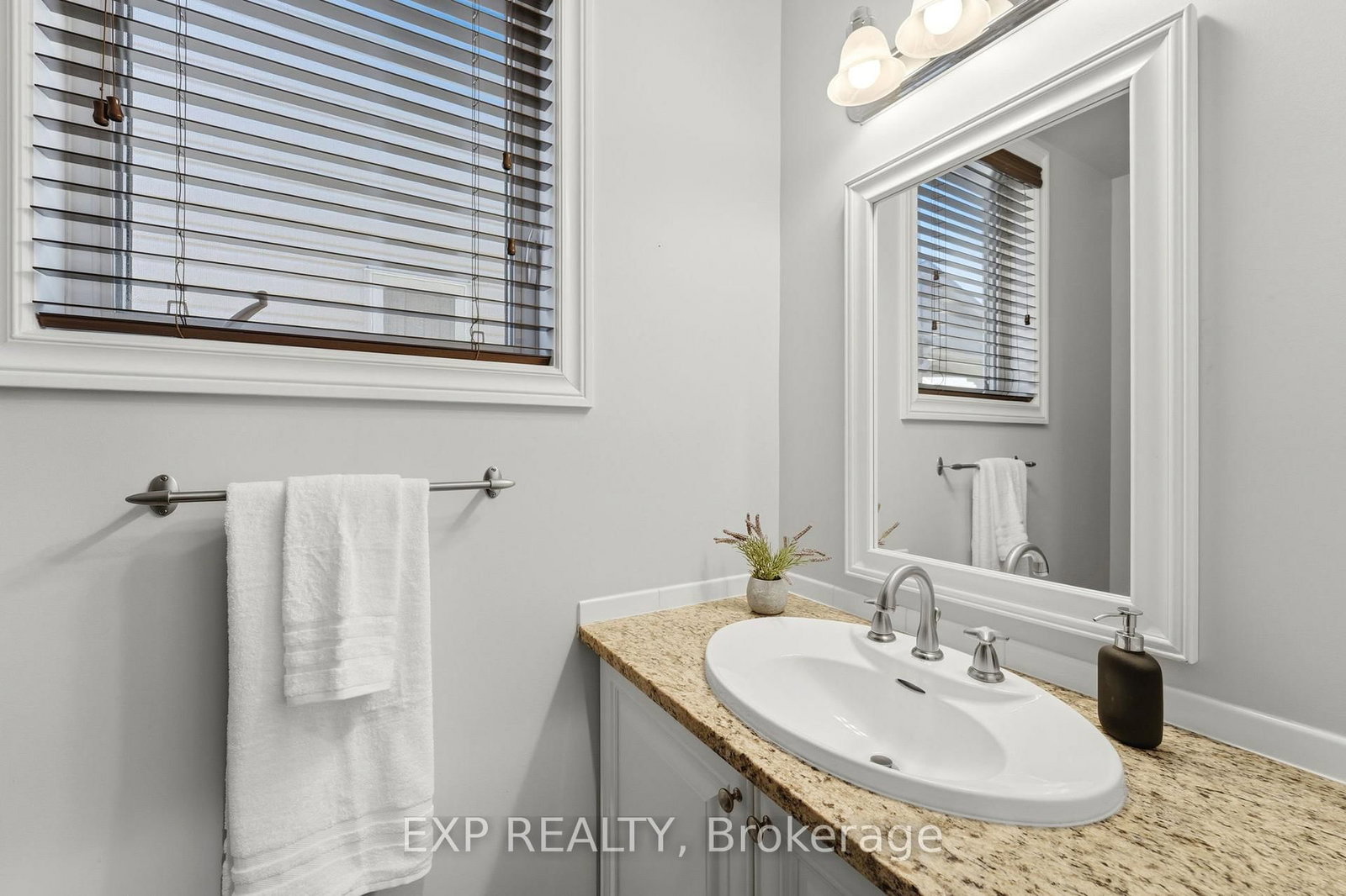 509 Clarington Avenue • Ottawa, ON photo 21