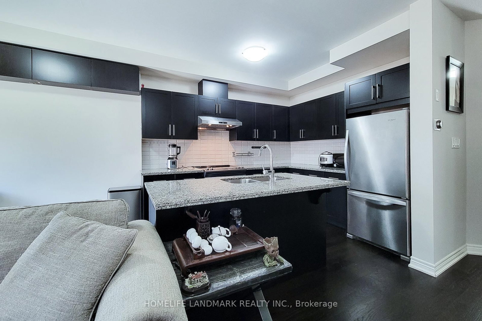 52 Sonoma Valley Crescent • Hamilton, ON photo 12