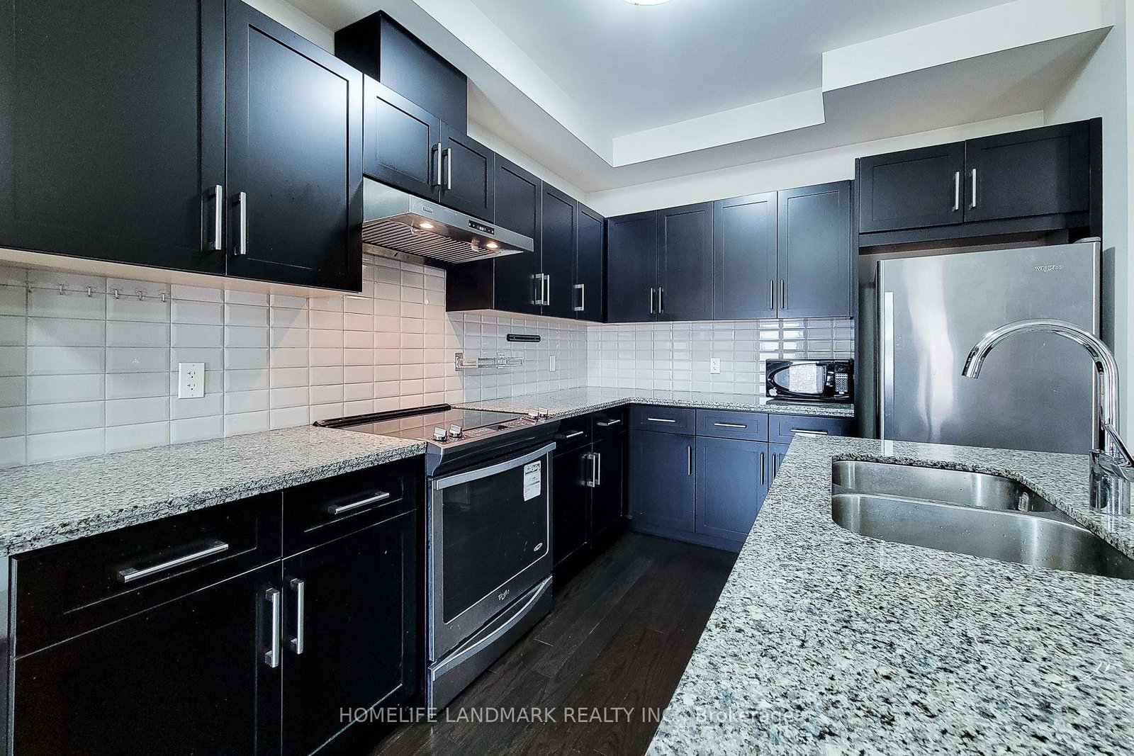 52 Sonoma Valley Crescent • Hamilton, ON photo 14
