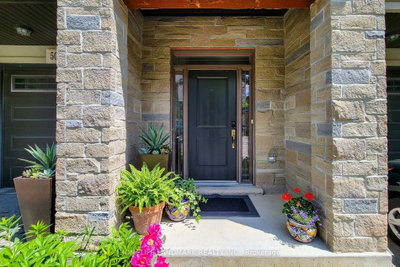 52 Sonoma Valley Crescent • Hamilton, ON photo 3