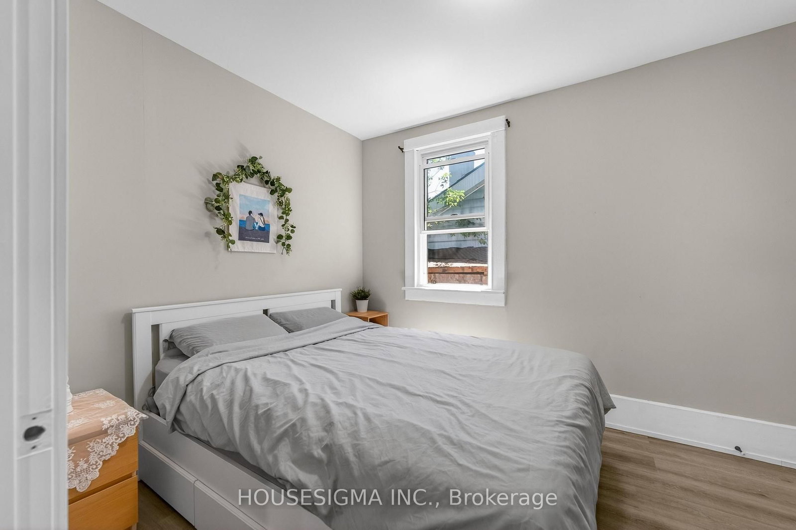 88 Page Street • St. Catharines, ON photo 14