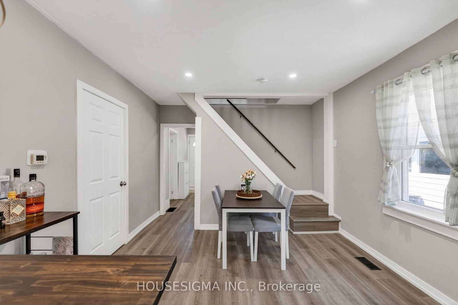 88 Page Street • St. Catharines, ON photo 17