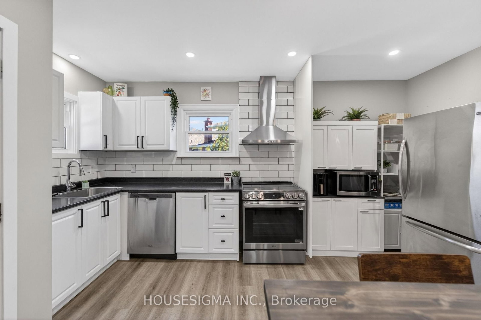 88 Page Street • St. Catharines, ON photo 22