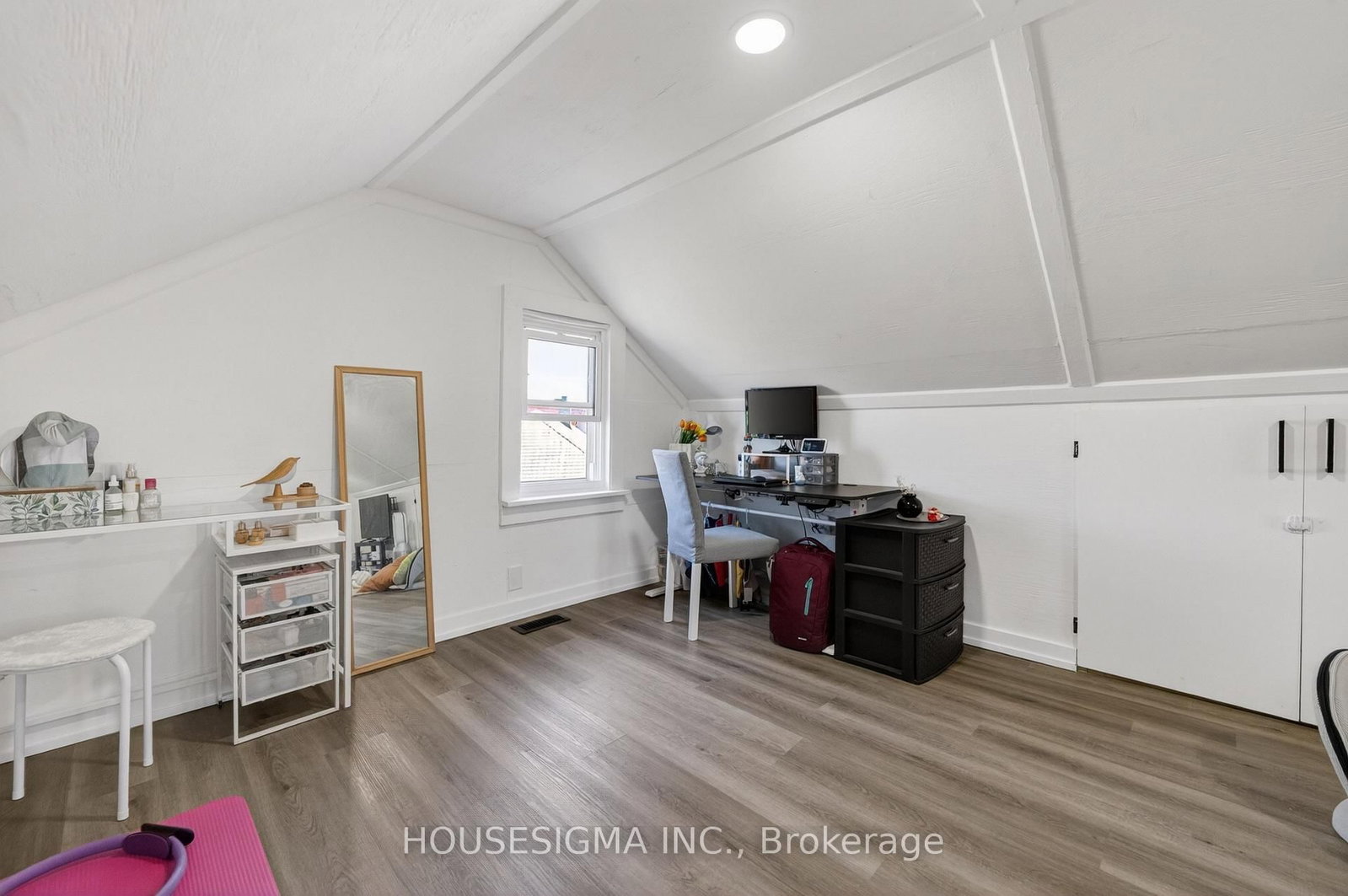 88 Page Street • St. Catharines, ON photo 28