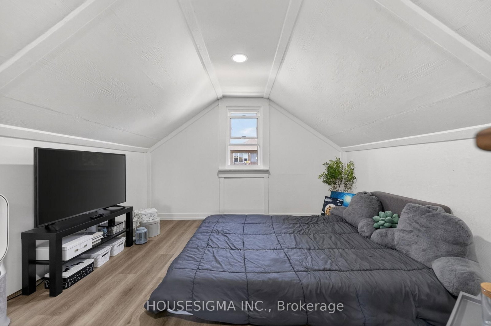 88 Page Street • St. Catharines, ON photo 30