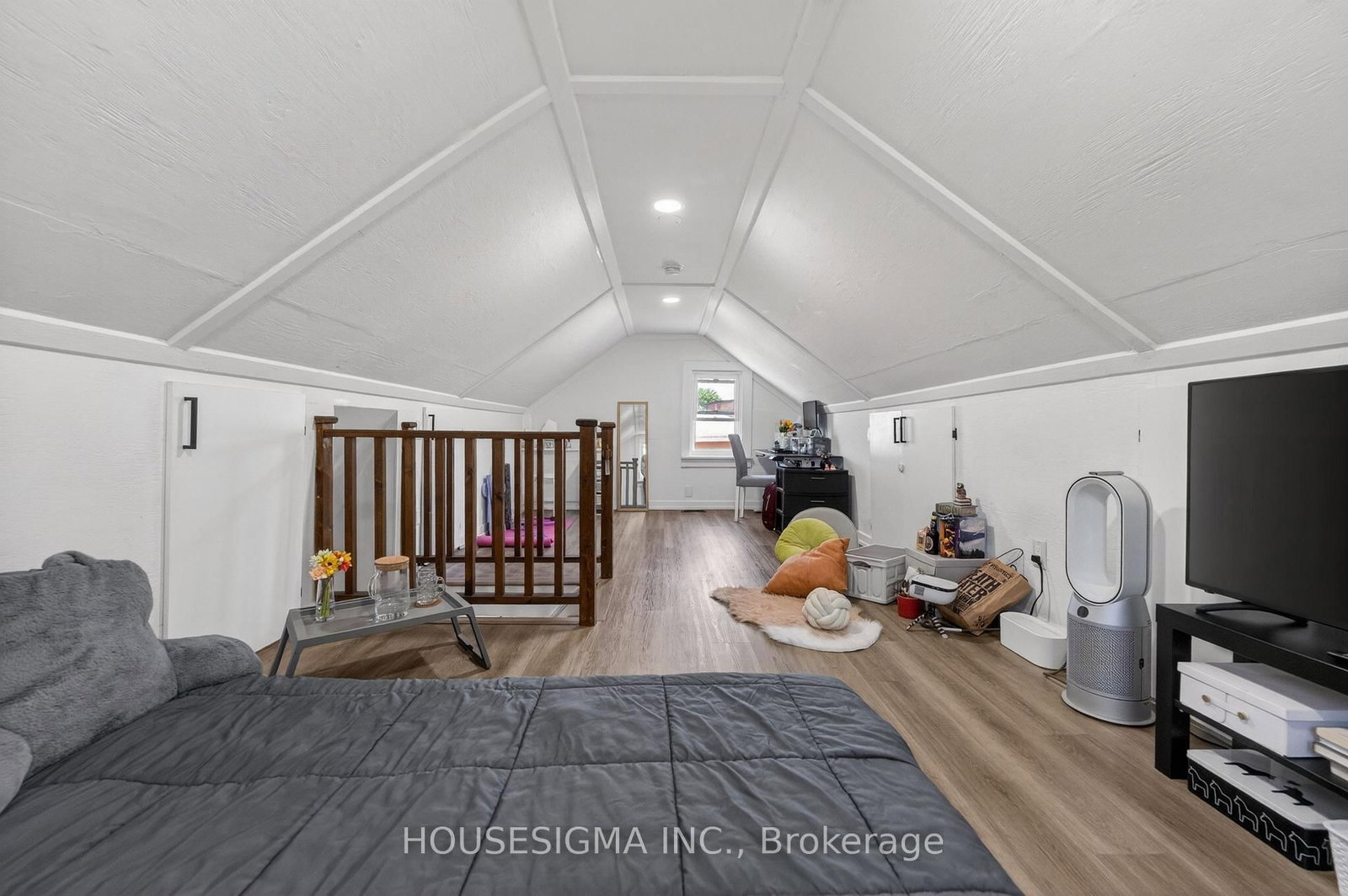 88 Page Street • St. Catharines, ON photo 31