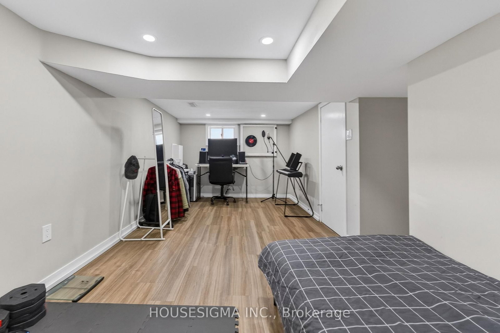 88 Page Street • St. Catharines, ON photo 37