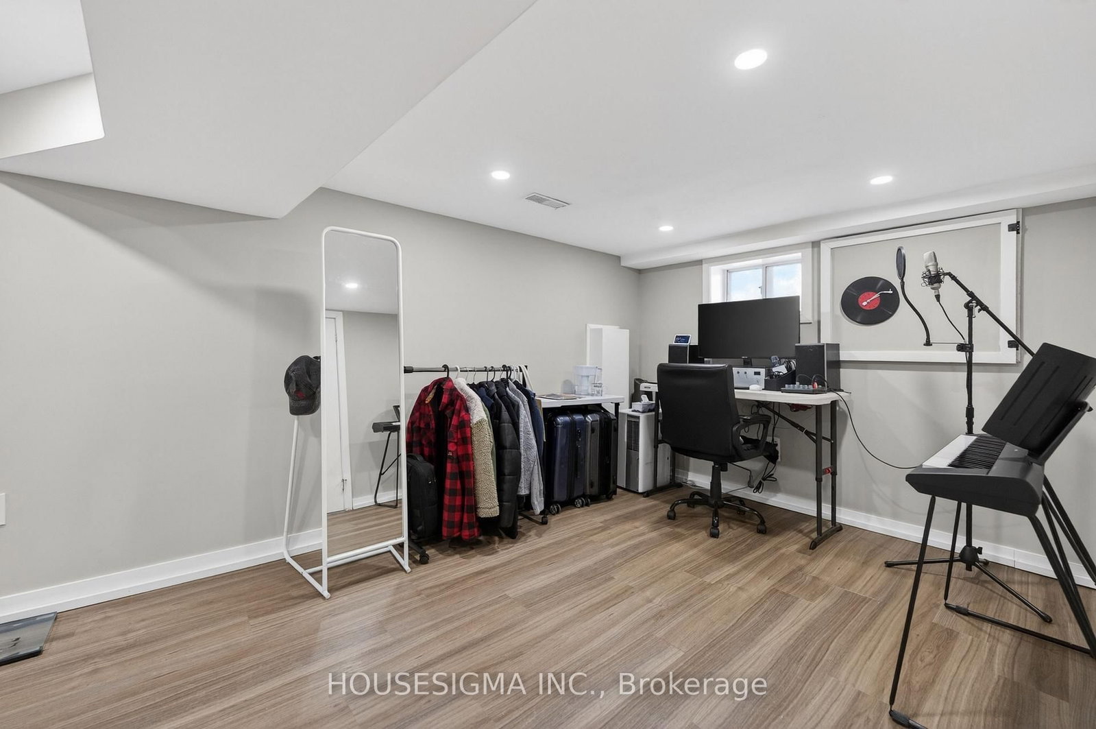 88 Page Street • St. Catharines, ON photo 38