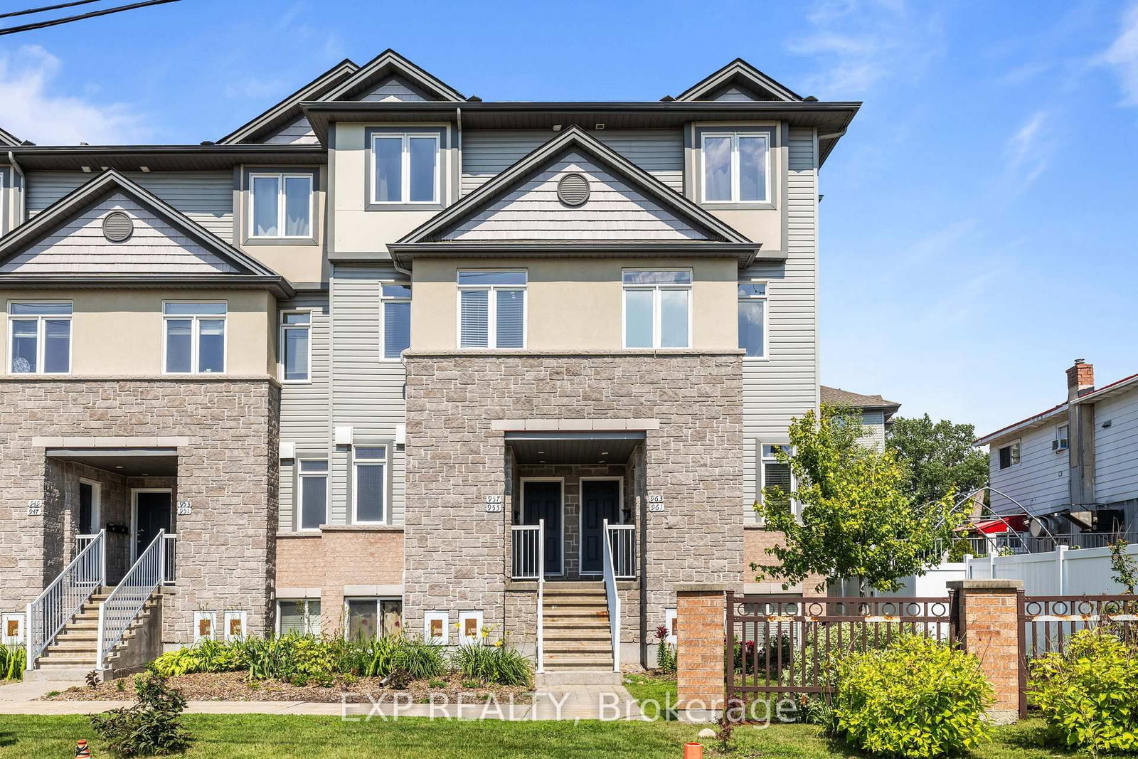 957 Cummings Avenue • #35 • Ottawa, ON photo 1