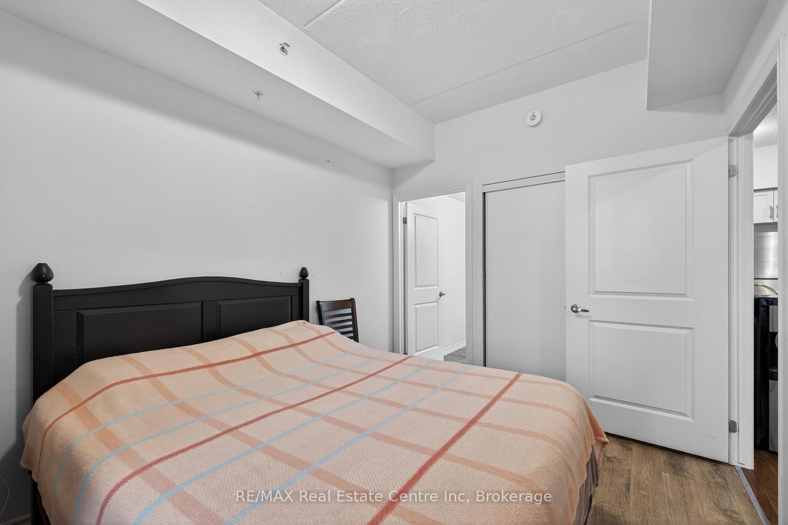 1284 Gordon Street • #113 • Guelph, ON photo 24