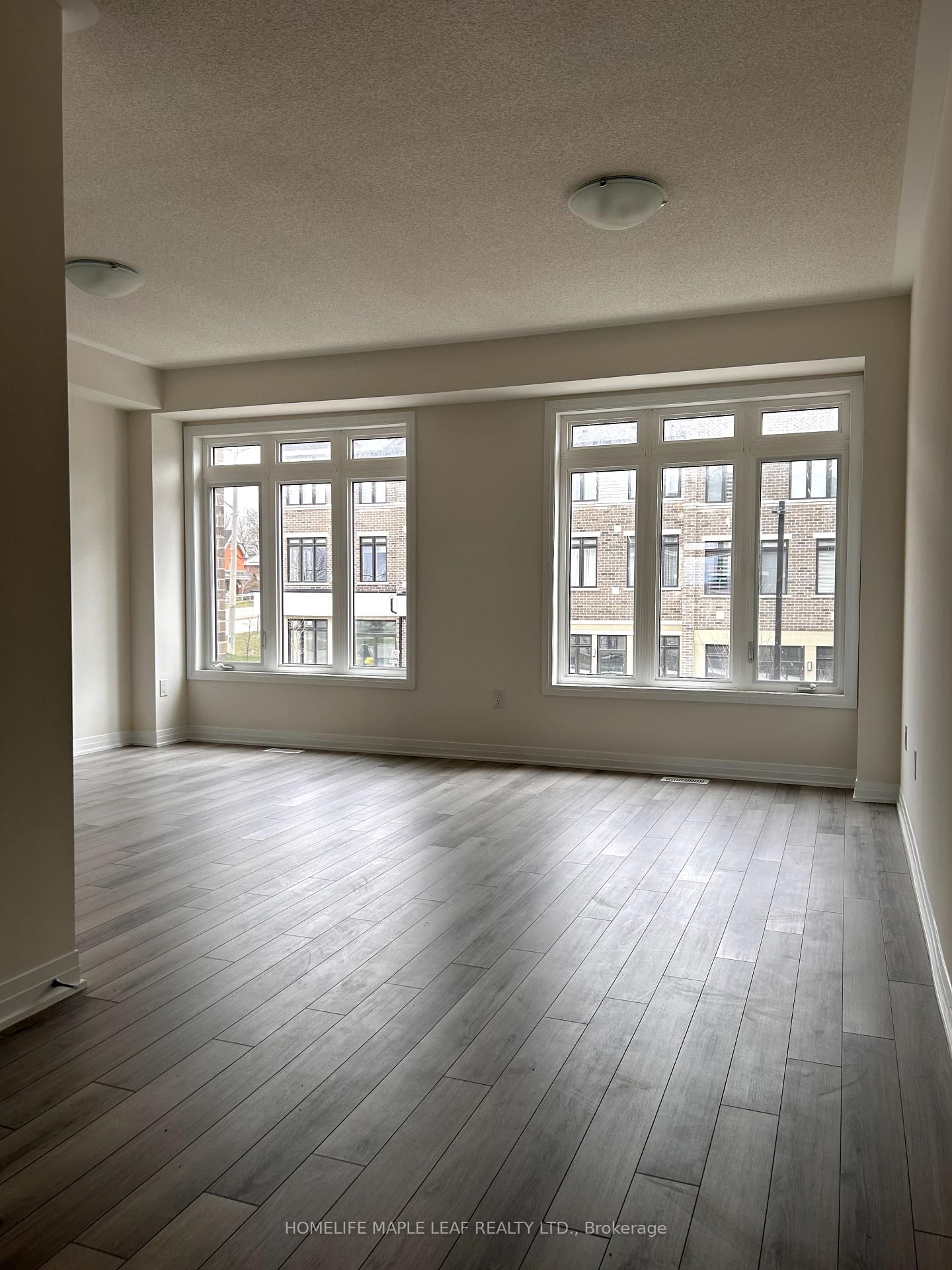 585 Colborne Street • #207 • Brantford, ON photo 3