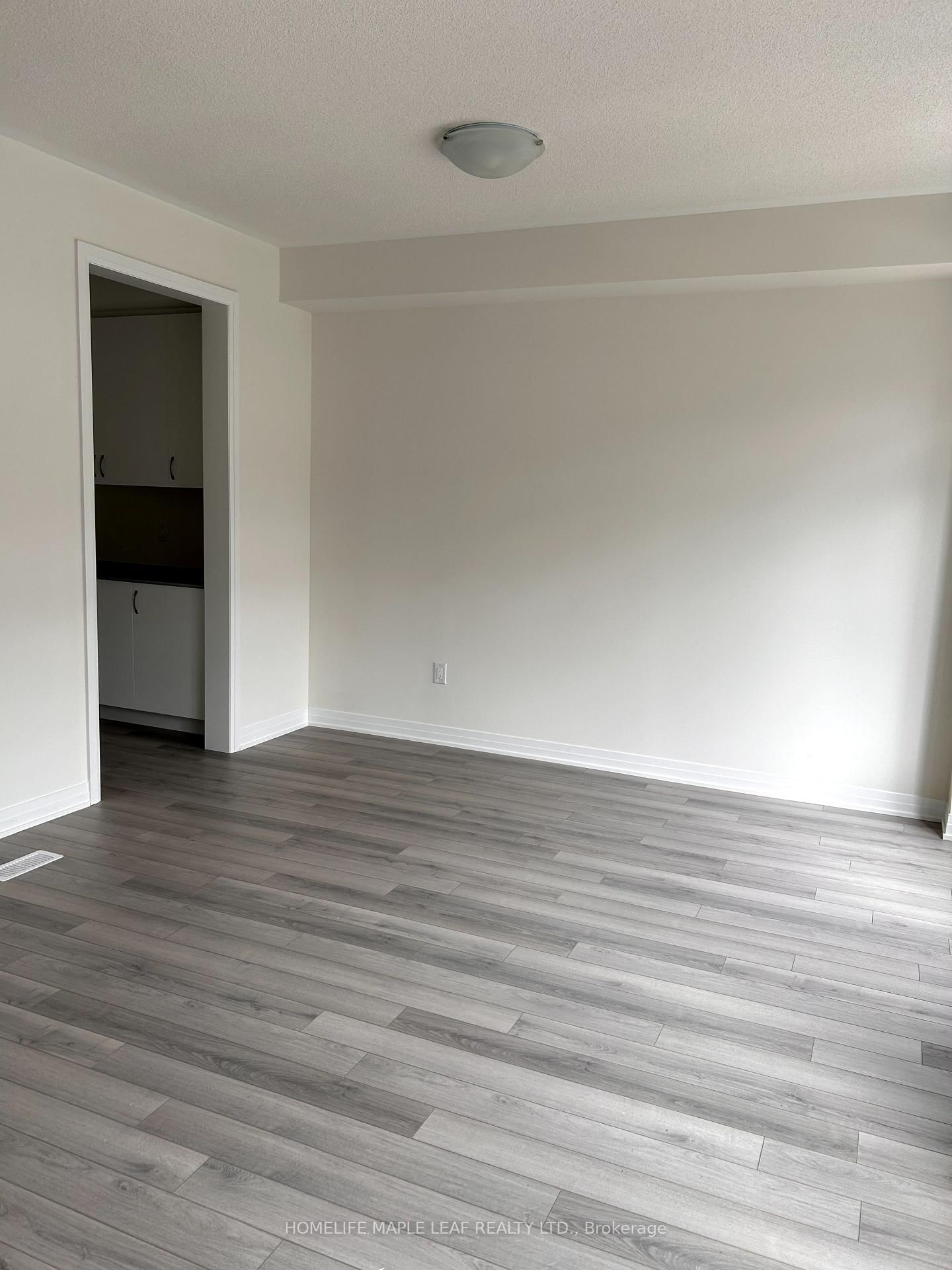 585 Colborne Street • #207 • Brantford, ON photo 4