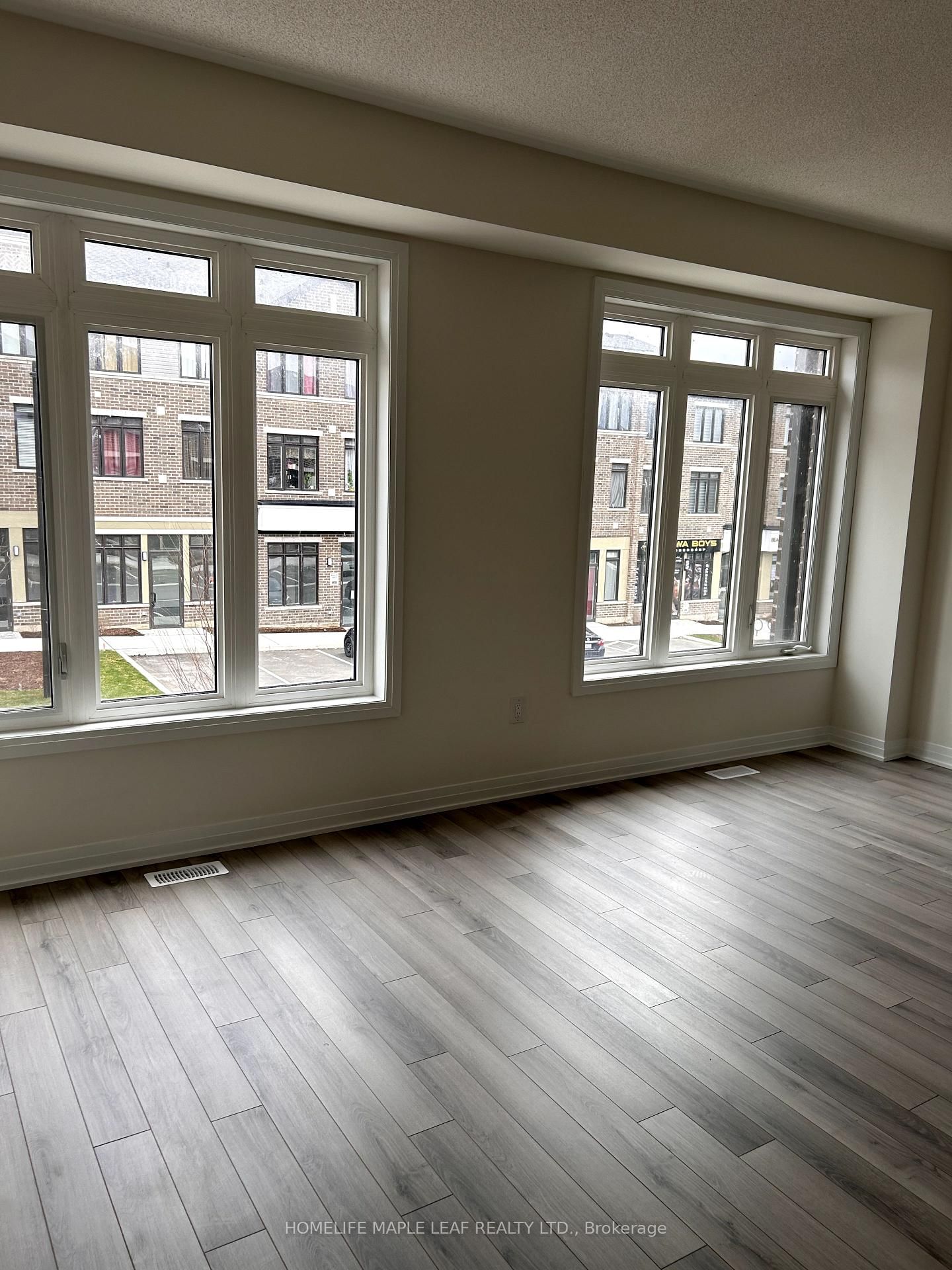 585 Colborne Street • #207 • Brantford, ON photo 5