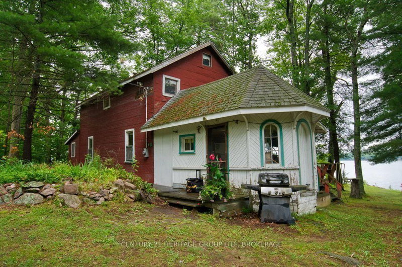 148B Oak Shores Lane