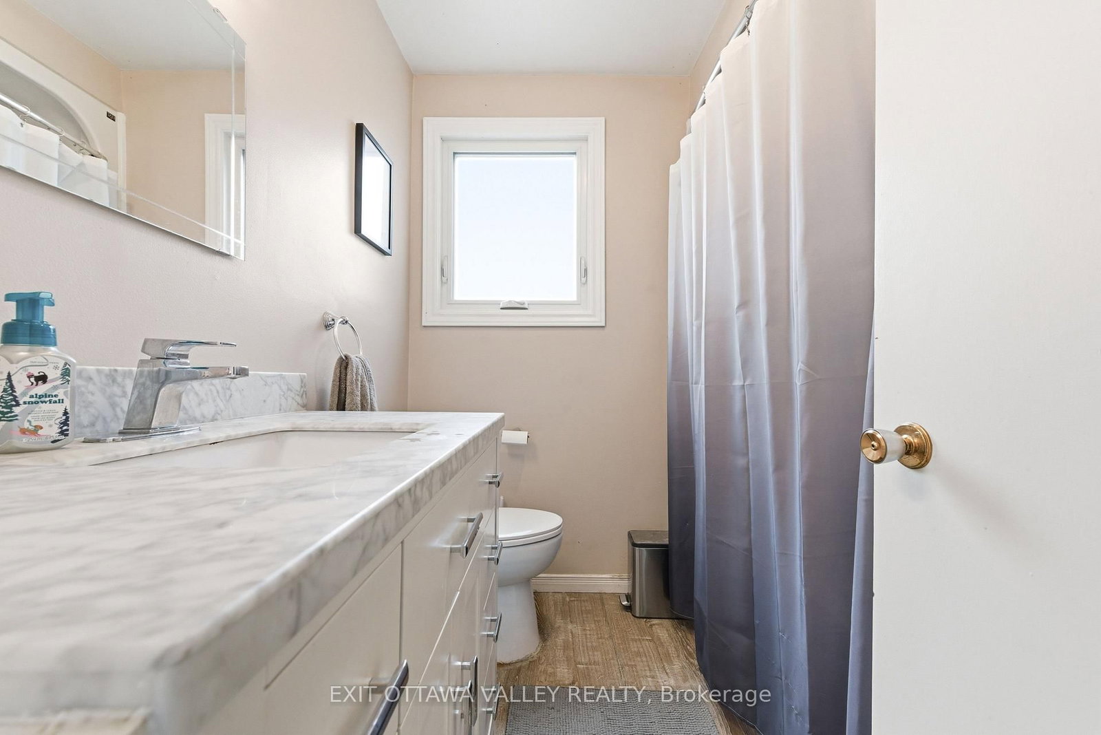 13 Tamarack Street • Deep River, ON photo 12