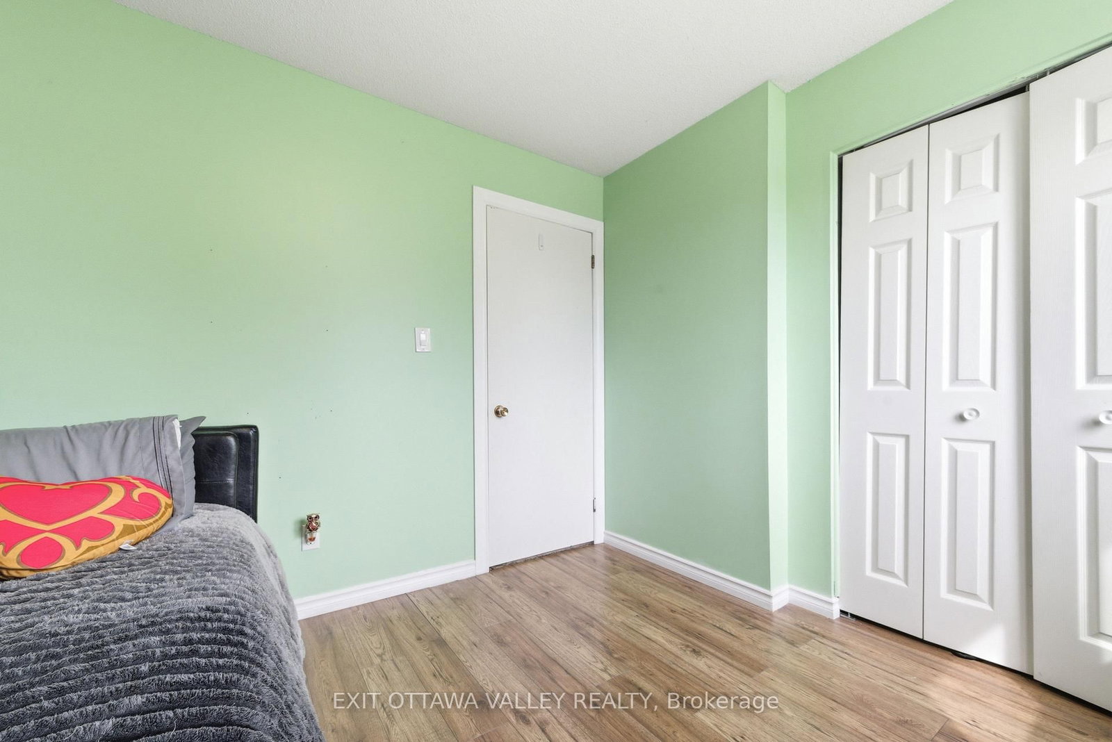 13 Tamarack Street • Deep River, ON photo 19
