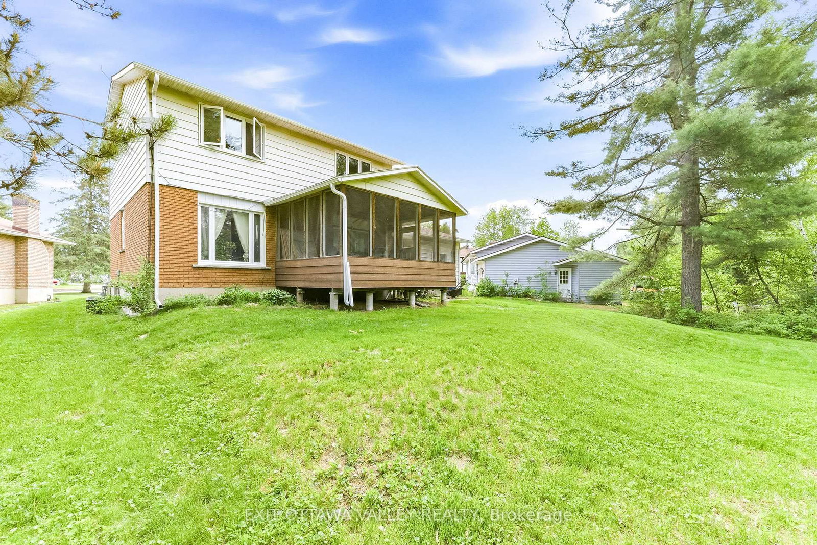 13 Tamarack Street • Deep River, ON photo 26