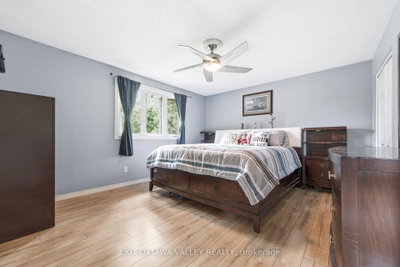 13 Tamarack Street • Deep River, ON photo 9
