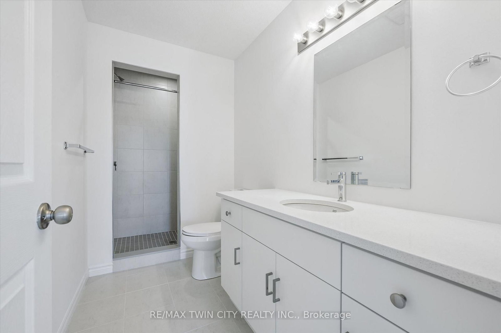 43 Lomond Lane • Kitchener, ON photo 32