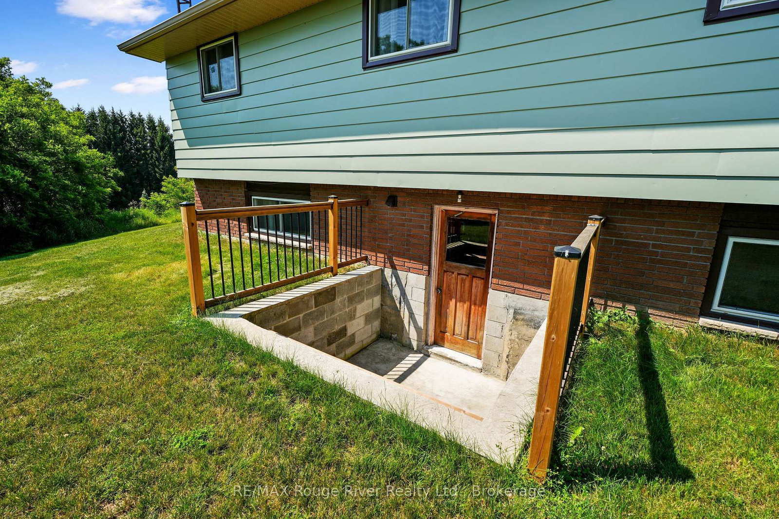 333 Arthurs Lane • Cramahe, ON photo 14
