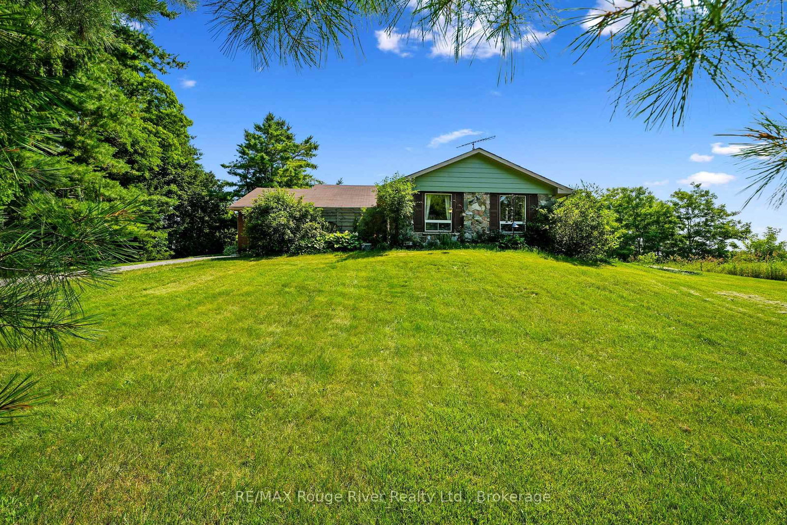 333 Arthurs Lane • Cramahe, ON photo 2