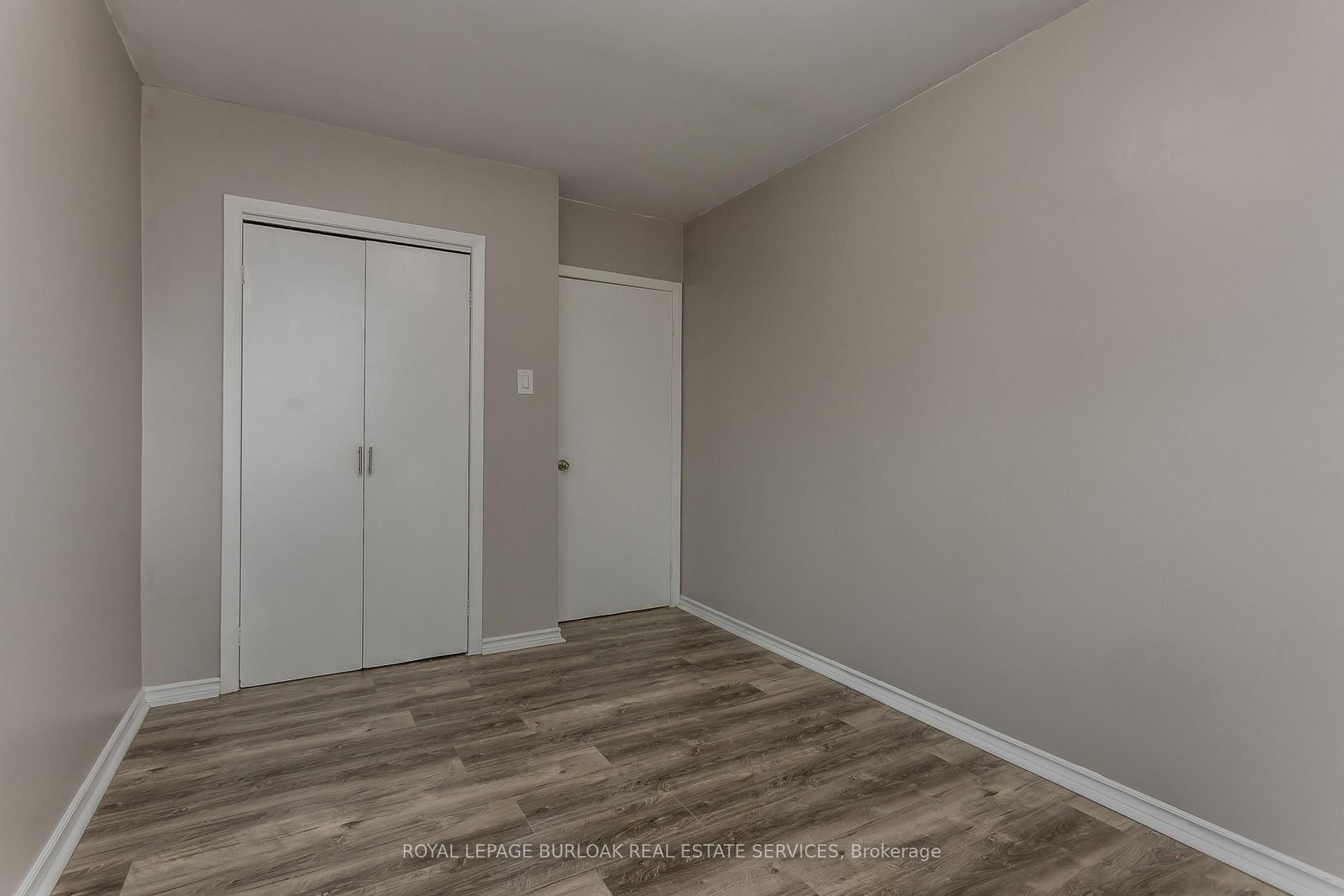 307 Dunsmure Road • Hamilton, ON photo 26