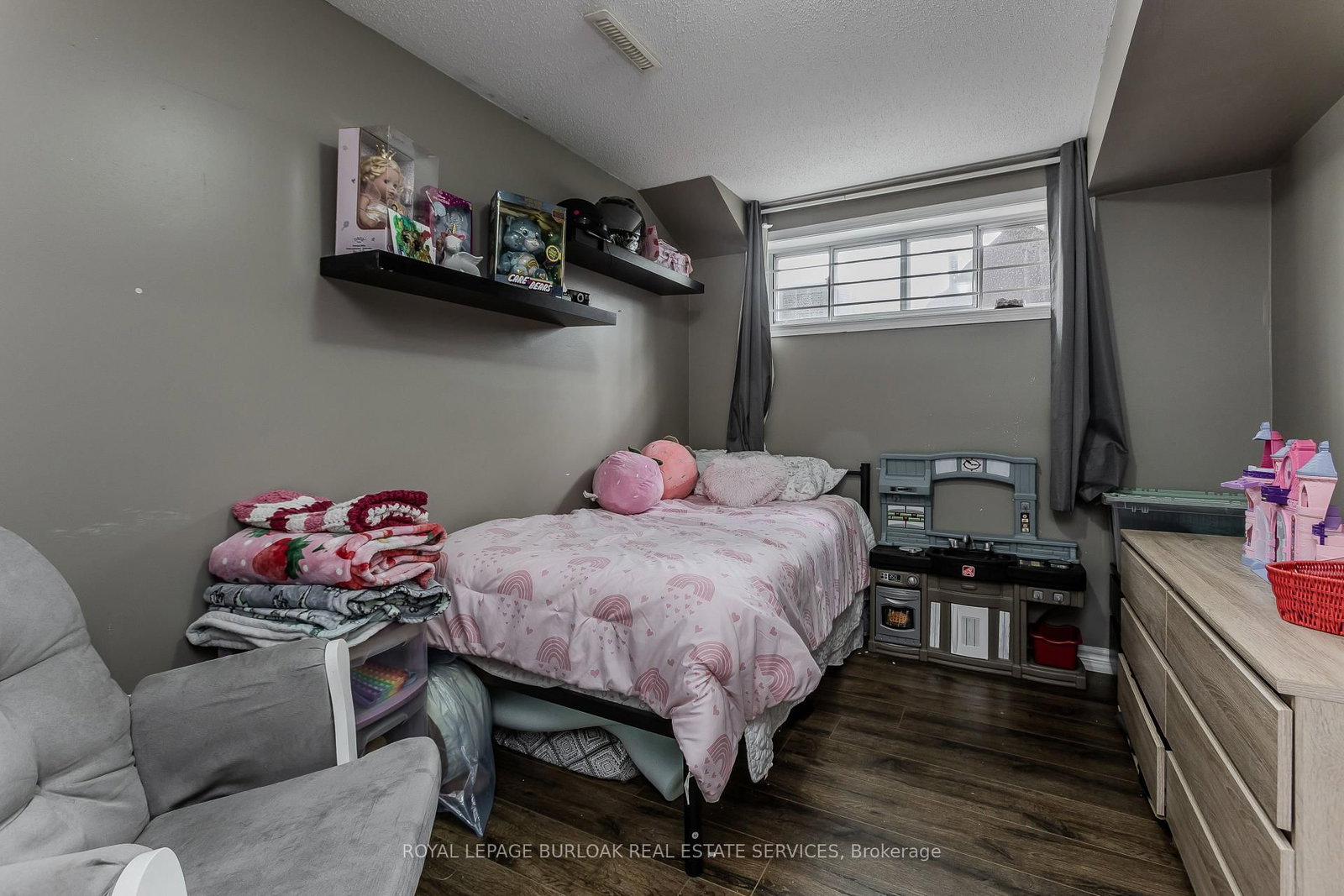 307 Dunsmure Road • Hamilton, ON photo 36