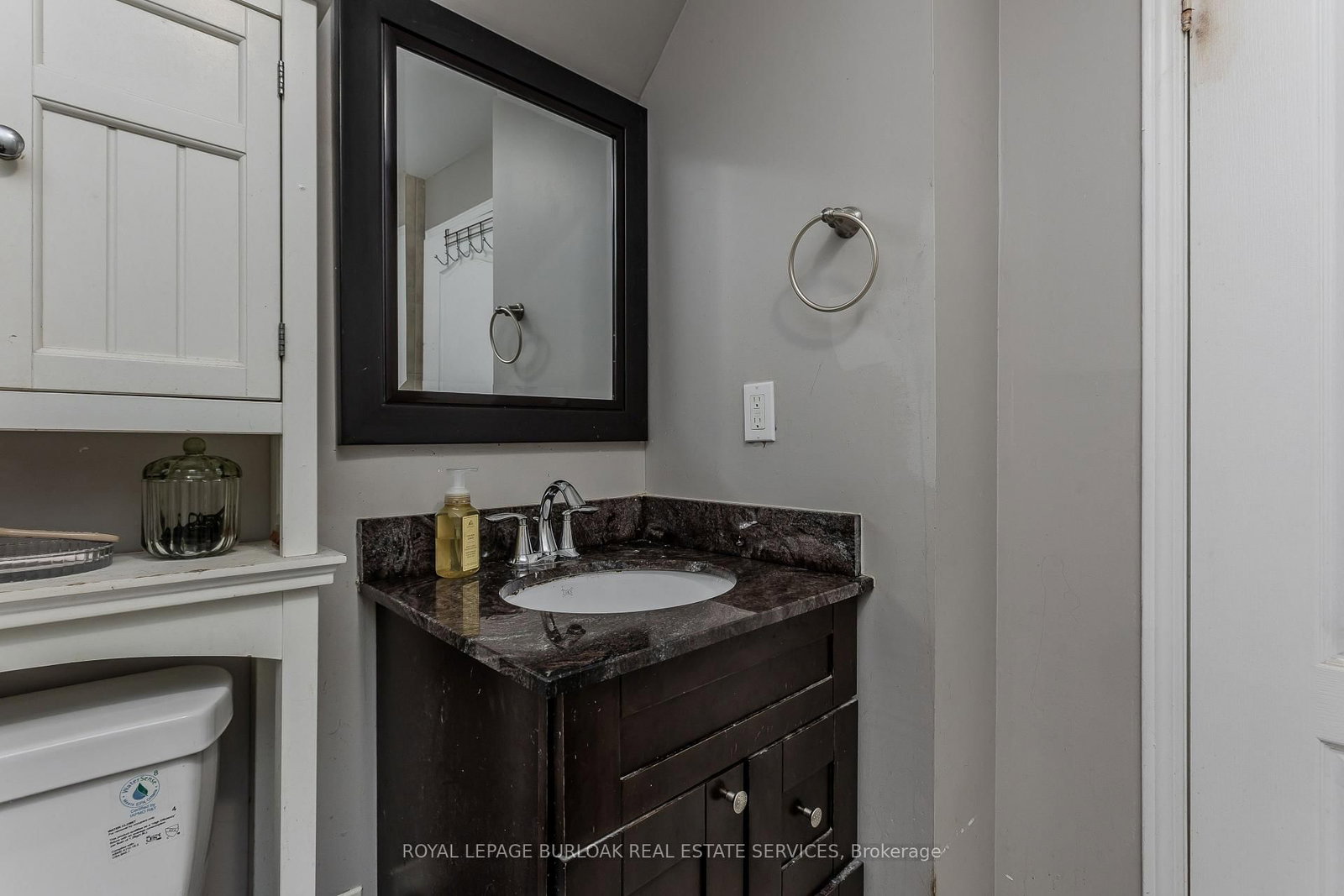 307 Dunsmure Road • Hamilton, ON photo 43