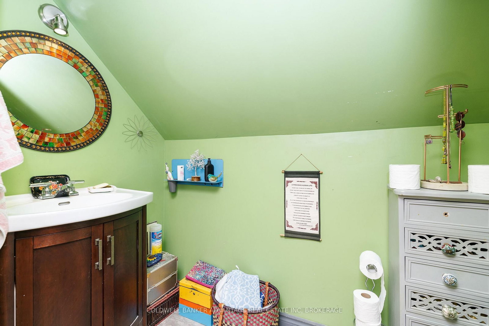 418 McAlpine Avenue N • Welland, ON photo 20