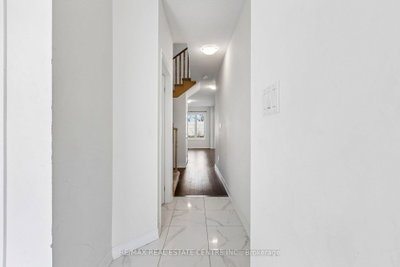166 Deerpath Drive • Guelph, ON photo 4