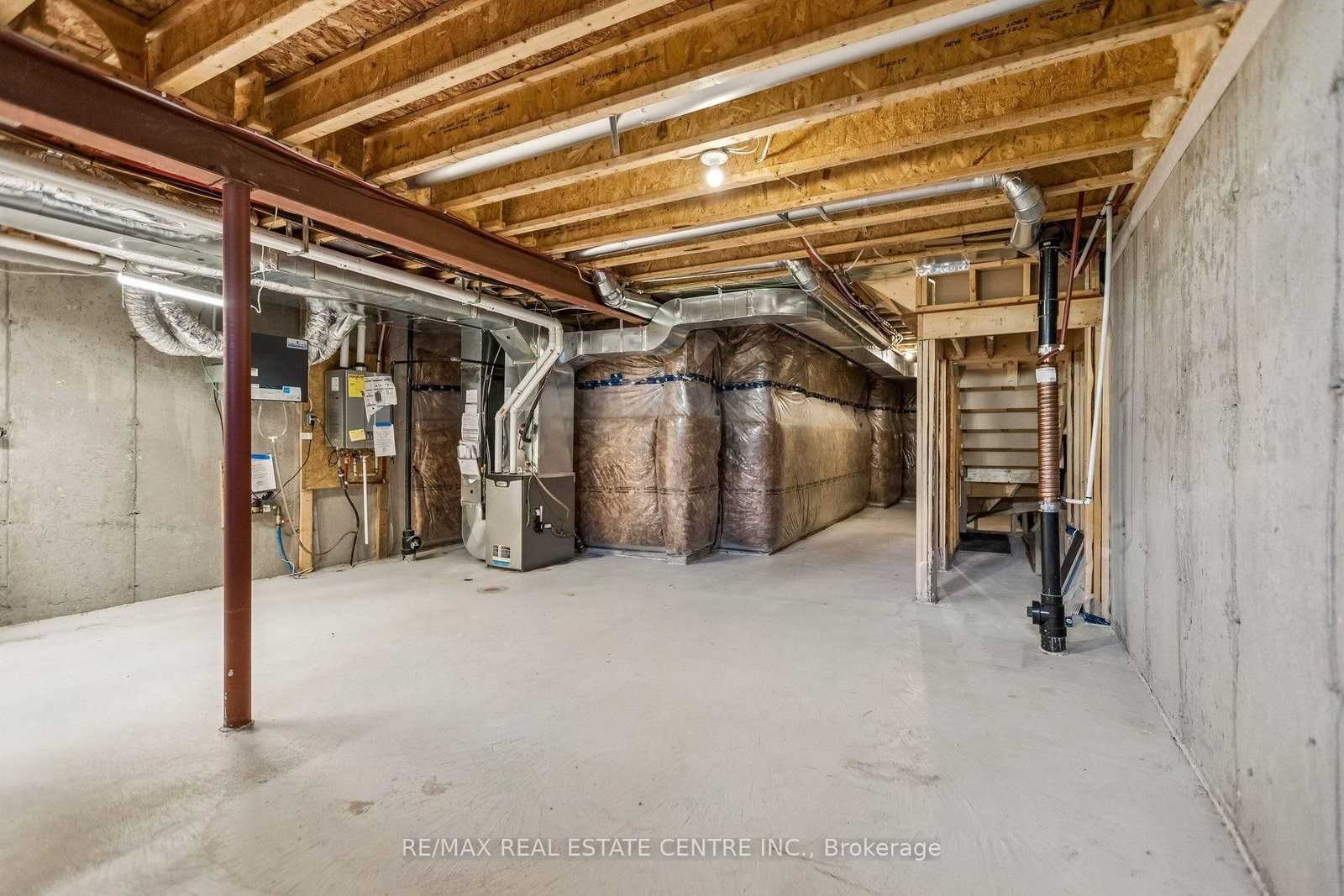 166 Deerpath Drive • Guelph, ON photo 43