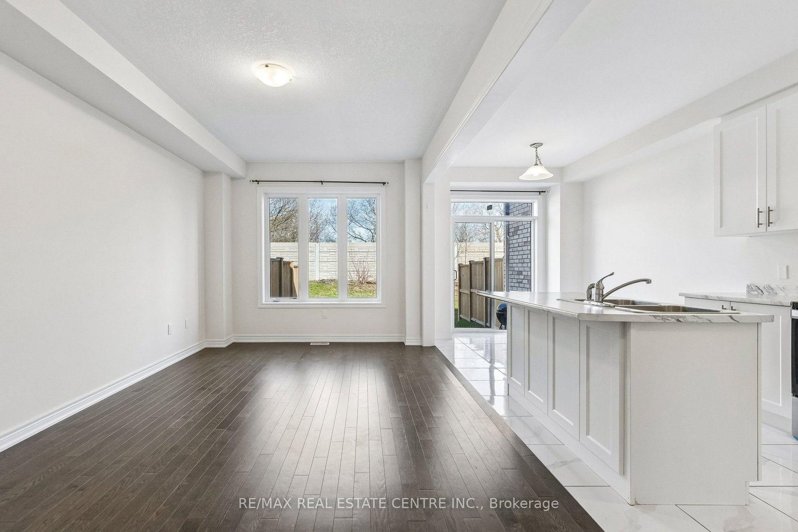 166 Deerpath Drive • Guelph, ON photo 9