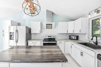 236 Rutherford Road • Alnwick/Haldimand, ON photo 9