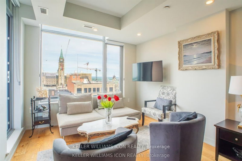 1105 - 101 Queen Street