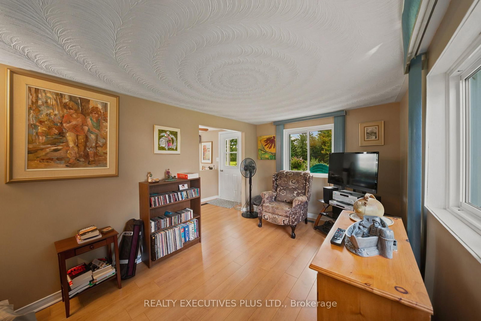 3705 Champlain Street E • Clarence-Rockland, ON photo 14