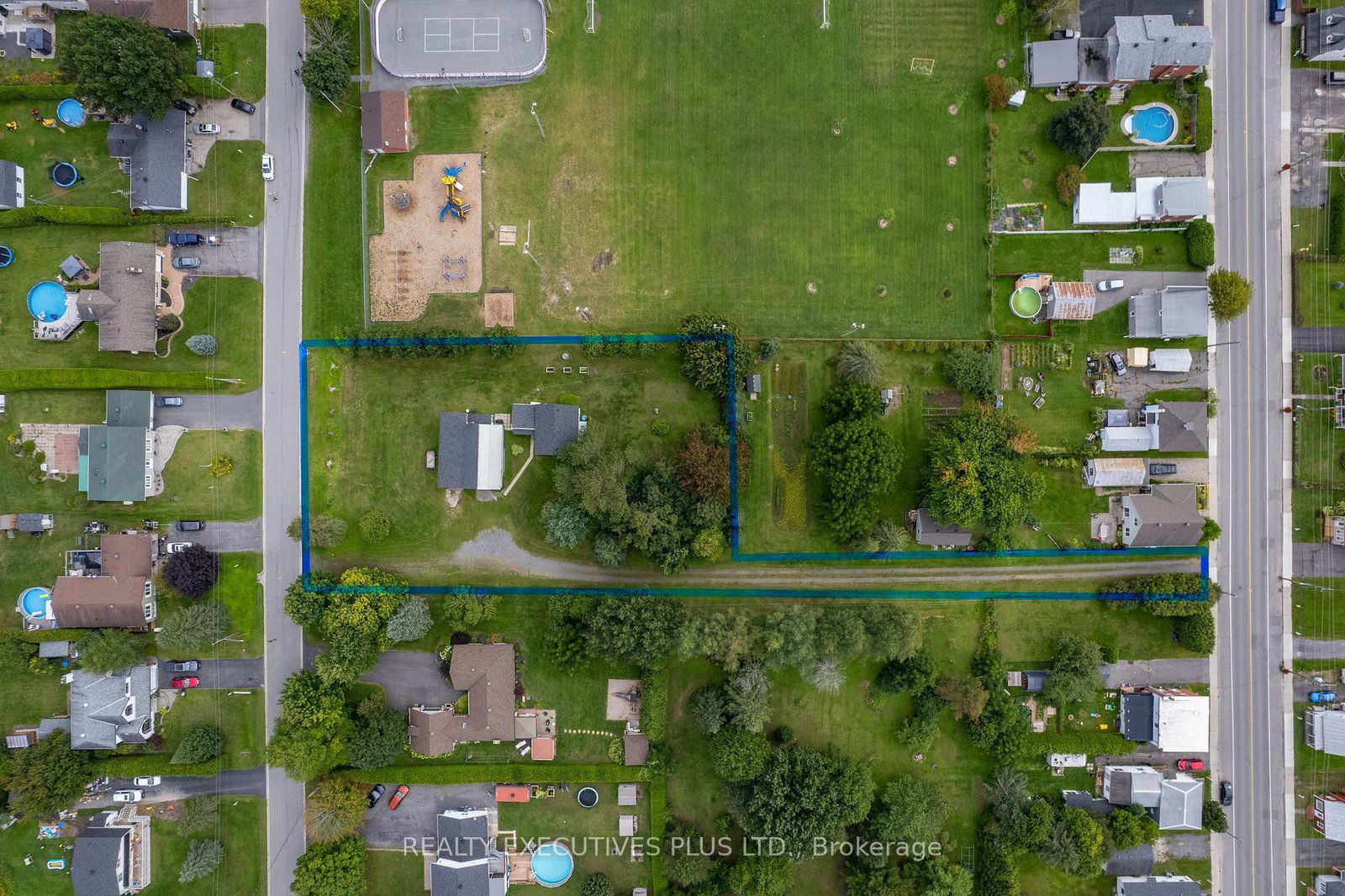 3705 Champlain Street E • Clarence-Rockland, ON photo 22